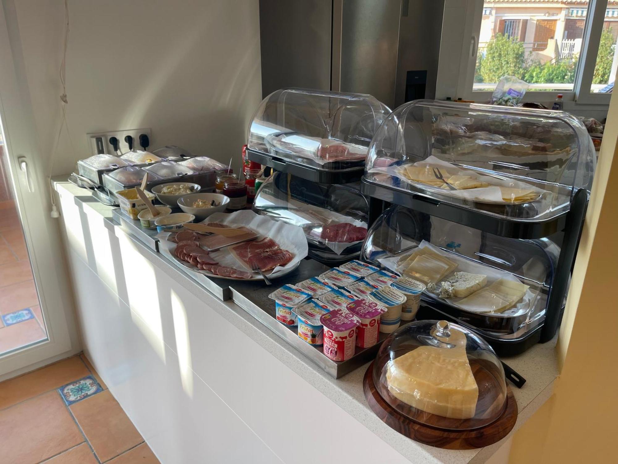 Alojamento de Acomodação e Pequeno-almoço Anna's Garden Torrevieja